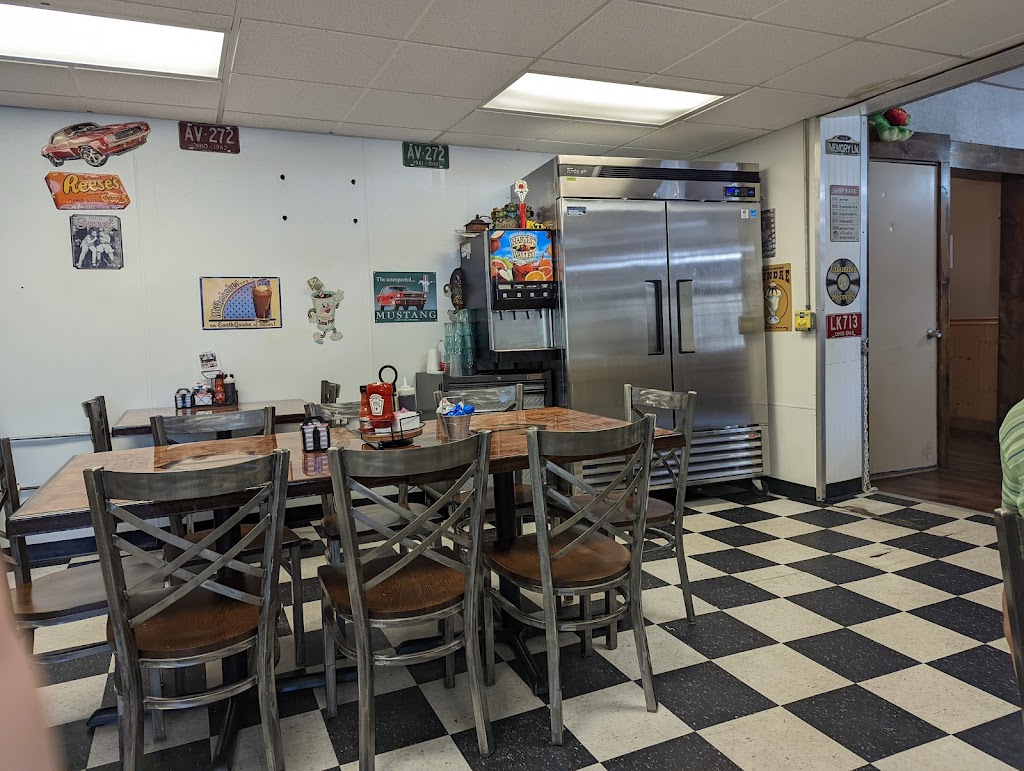 Knotts Family Diner | 6699 Center Rd, Valley City, OH 44280, USA | Phone: (330) 483-2008