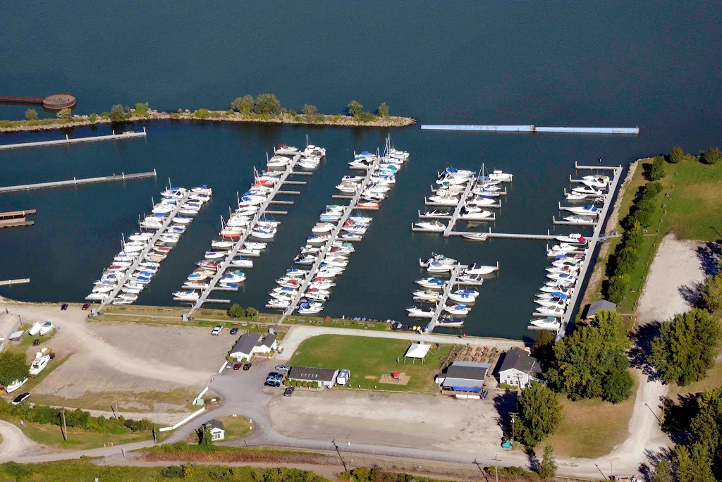 Merco Marine Boat Docks | 60 Merco Rd, Wellsburg, WV 26070, USA | Phone: (800) 396-3726