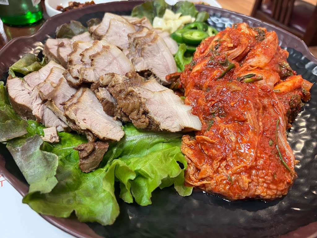 Chil Po Korean Restaurant | 17303 Pioneer Blvd, Artesia, CA 90701, USA | Phone: (562) 809-0057