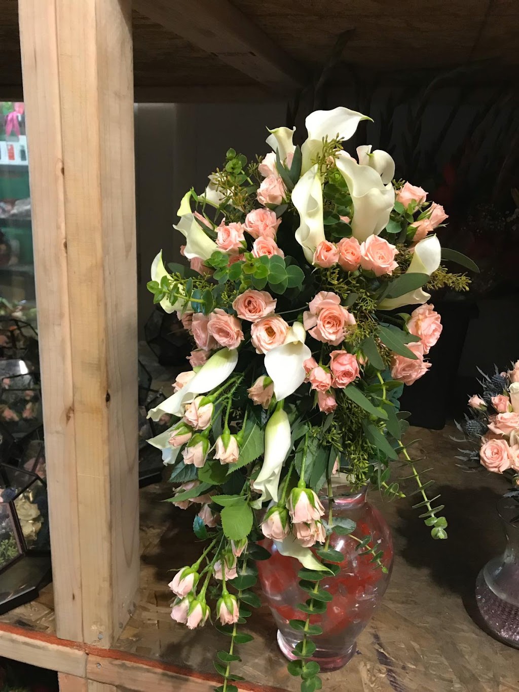 A. Martinez Flowers | 2724 N Waterman Ave, San Bernardino, CA 92404 | Phone: (909) 352-2011