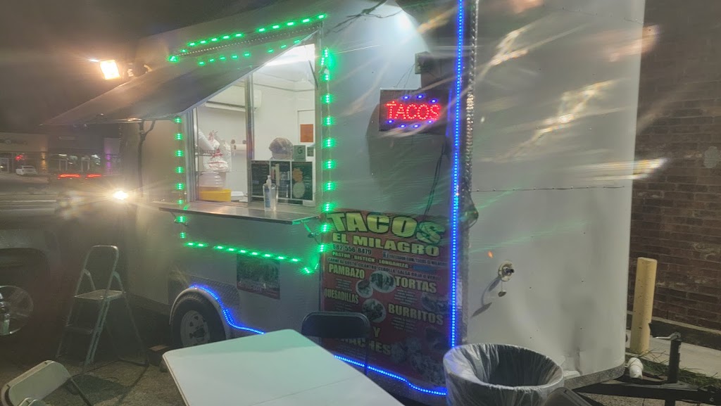 Tacos El Milagro | 4020 Hemphill St, Fort Worth, TX 76110, USA | Phone: (682) 556-8479