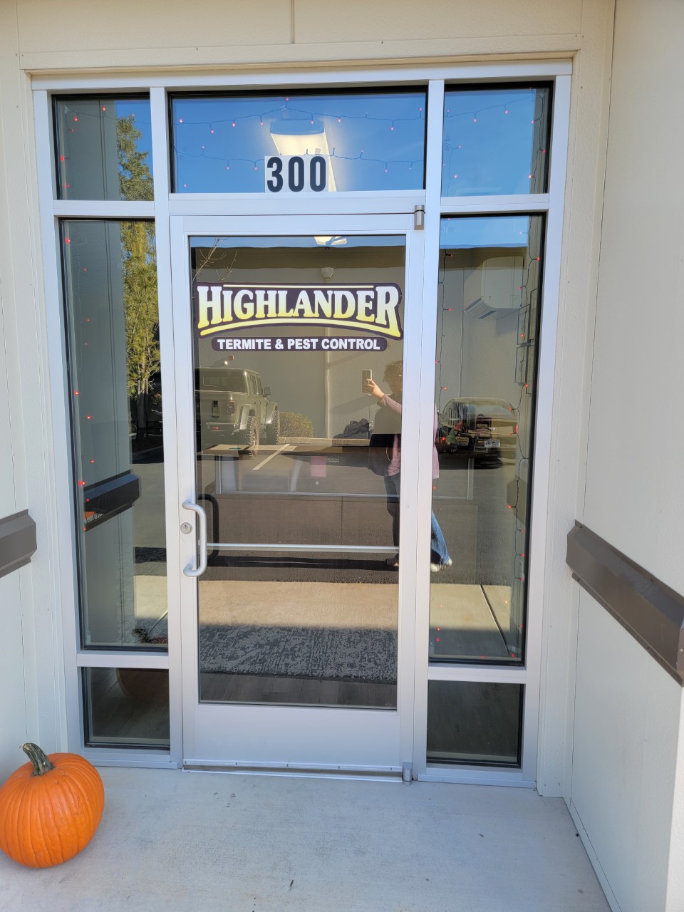 Highlander Termite Control | 4428 Commodity Way Suite 300, Shingle Springs, CA 95682, USA | Phone: (530) 672-8585 Highlander Termite Control | 4428 Commodity Way Suite 300, Shingle Springs, CA 95682, USA | Phone: (530) 672-8585