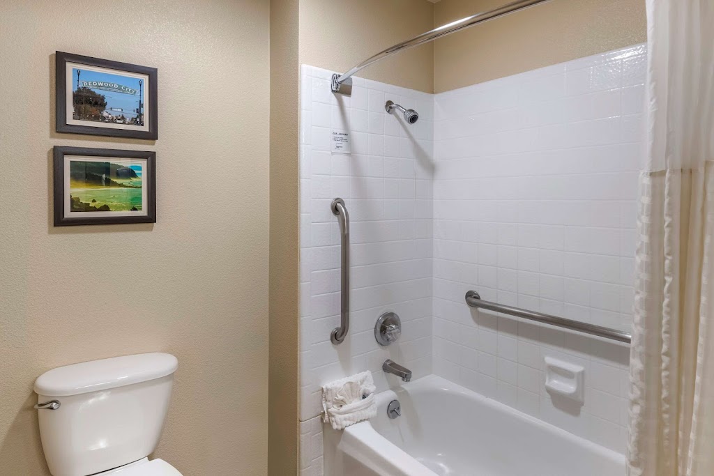 Comfort Inn | 1818 El Camino Real, Redwood City, CA 94063, USA | Phone: (650) 599-9636