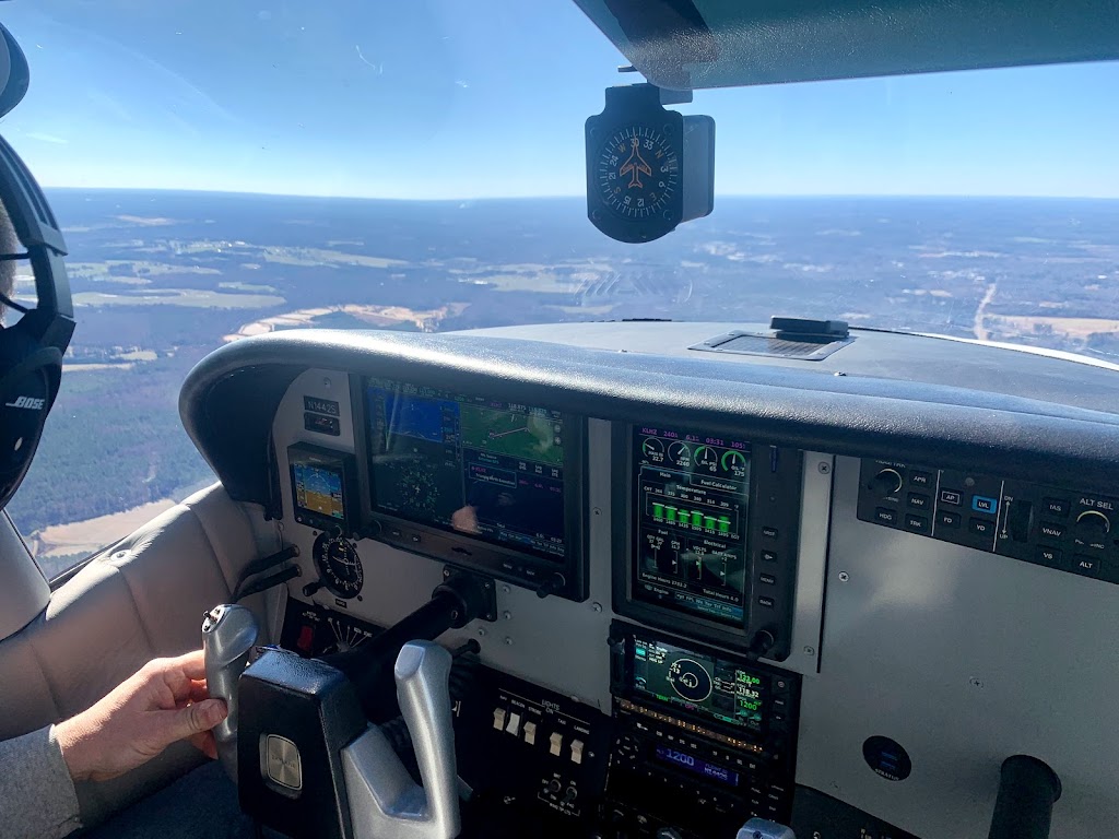 Triangle Avionics | 450 Airport Rd Ste. 100, Louisburg, NC 27549, USA | Phone: (919) 340-0550