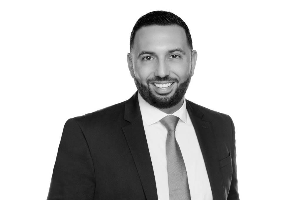 Louis Urbina, PA - Realtor Associate at Avanti Way Realty in Miami, FL | 444 Brickell Ave P32, Miami, FL 33131, USA | Phone: (786) 355-7423