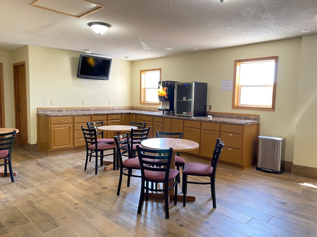 Campus Inn Motel | 750 W Pine St, Baraboo, WI 53913, USA | Phone: (608) 356-8366