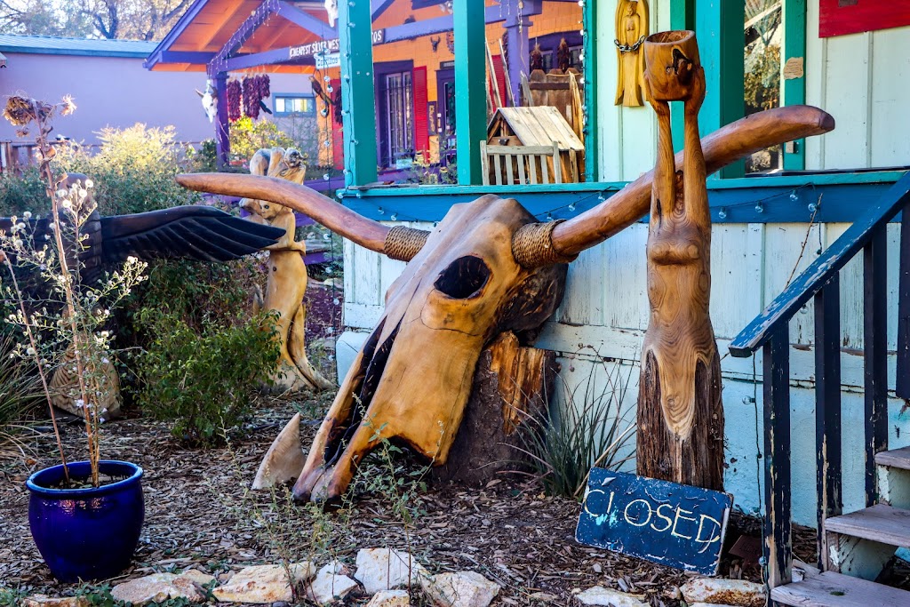 Moonbow | 2873 NM-14, Madrid, NM 87010, USA | Phone: (505) 438-0758