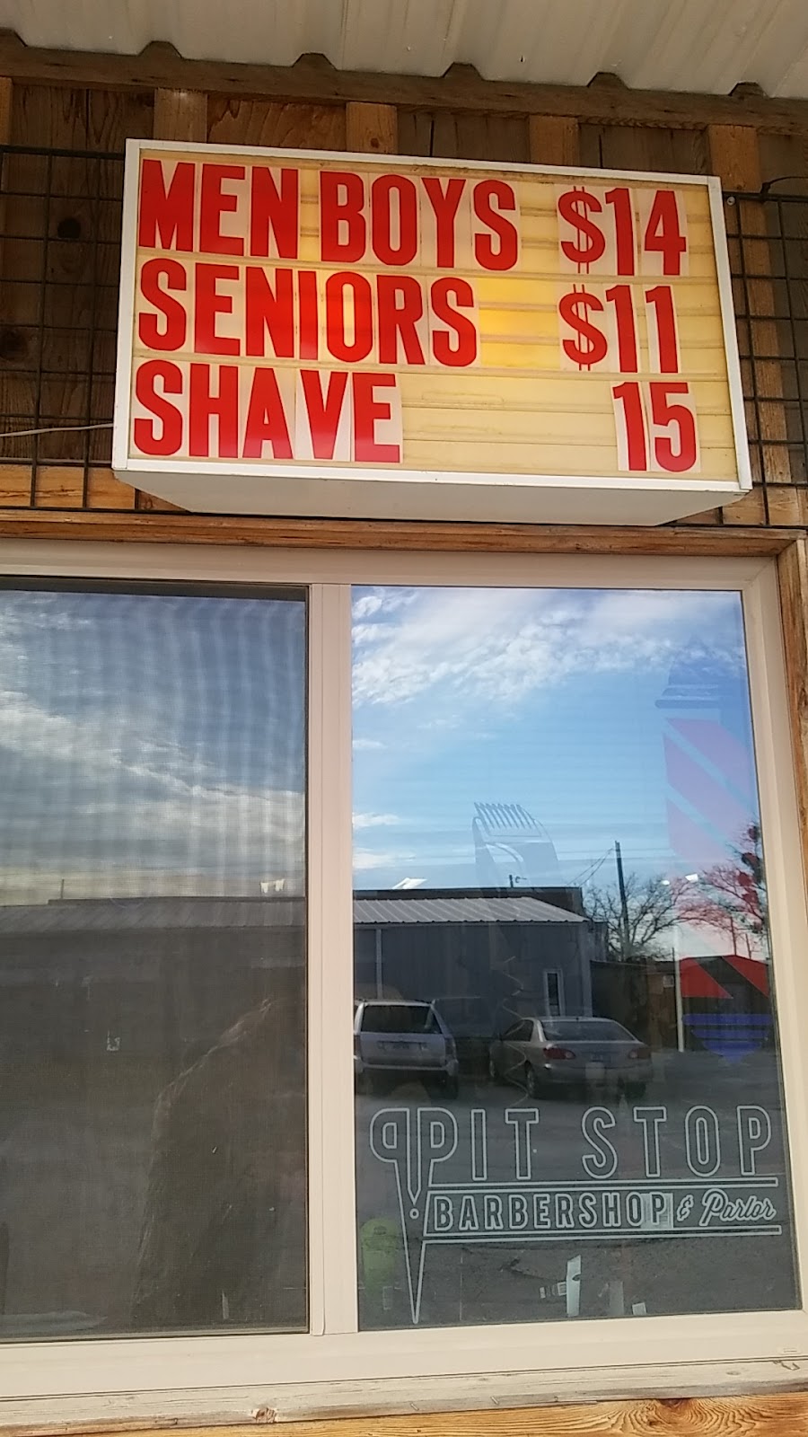 Pit Stop Barber Shop & Parlor | 407 N Sealy Ave, Justin, TX 76247, USA | Phone: (817) 475-5013