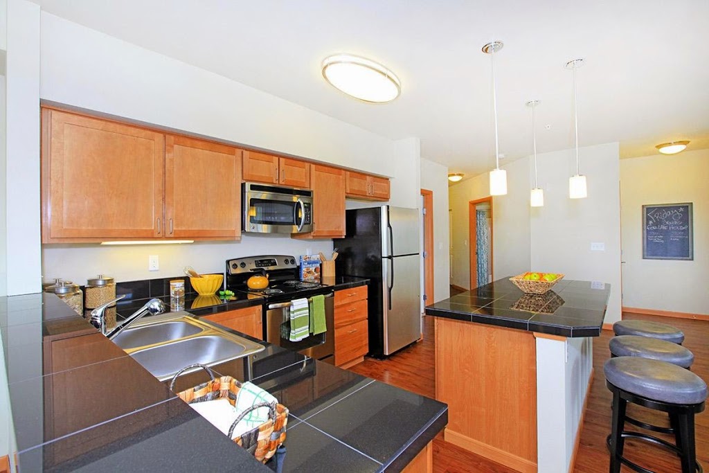 Shangri La Apartments | 2021 201st Pl SE, Bothell, WA 98012, USA | Phone: (425) 908-4000