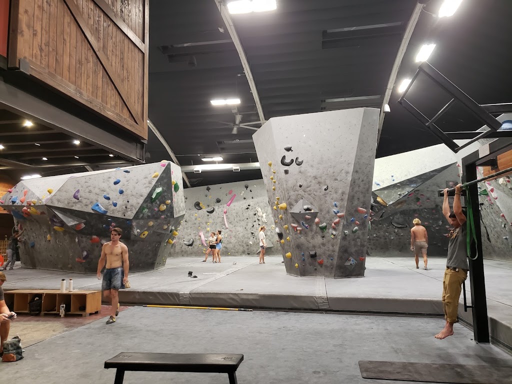 VITAL Climbing Gym - Oceanside | 525 S Coast Hwy, Oceanside, CA 92054, USA | Phone: (760) 453-7444