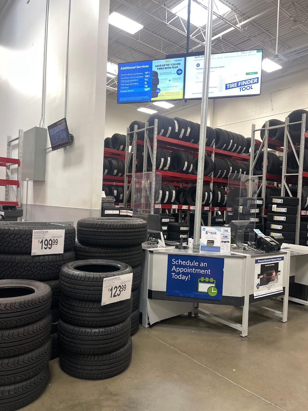 Sams Club Tire & Battery | 5300 30th St E, Bradenton, FL 34203, USA | Phone: (941) 739-2130