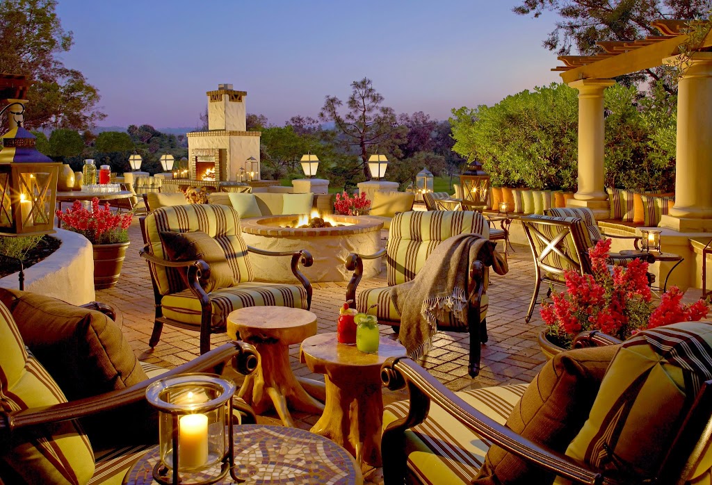 Veranda Fireside Lounge & Restaurant | 17550 Bernardo Oaks Dr, San Diego, CA 92128, USA | Phone: (888) 993-1856