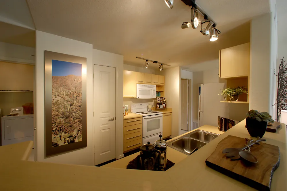 Sage Luxury Apartment Homes 28425 N Black Cyn Hwy, Phoenix, AZ 85085