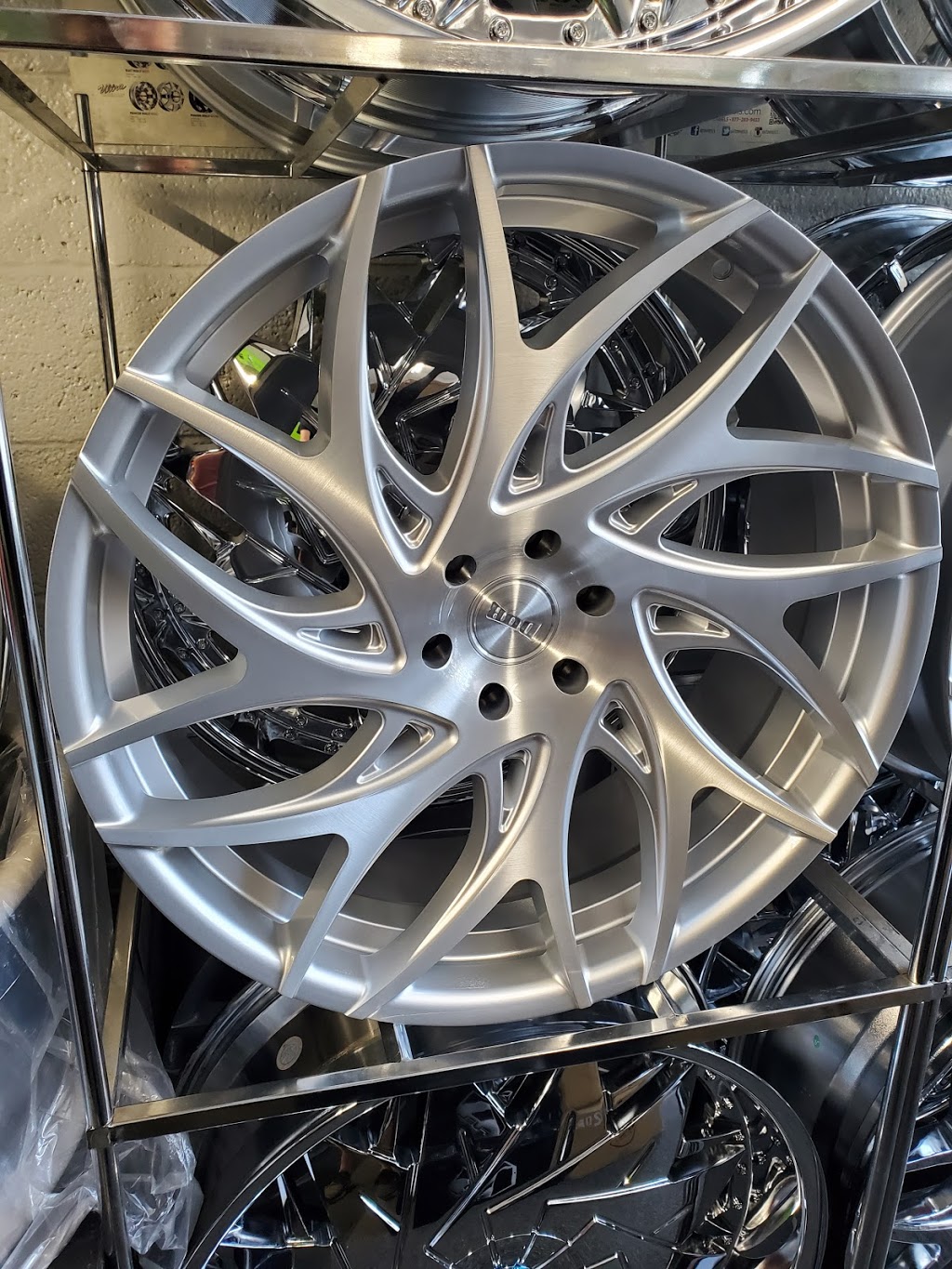 #Chrome Wheels & Tires | 7524 Jefferson Davis Hwy, Richmond, VA 23237, USA | Phone: (804) 562-2133