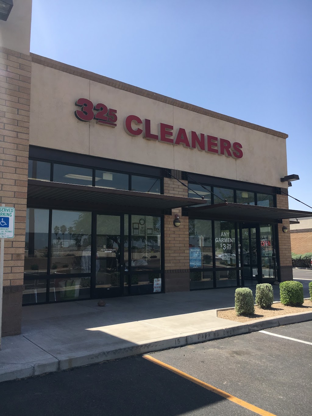 Meridian Cleaners & Laundry | 1663 E Ray Rd #101, Gilbert, AZ 85296, USA | Phone: (480) 899-5110