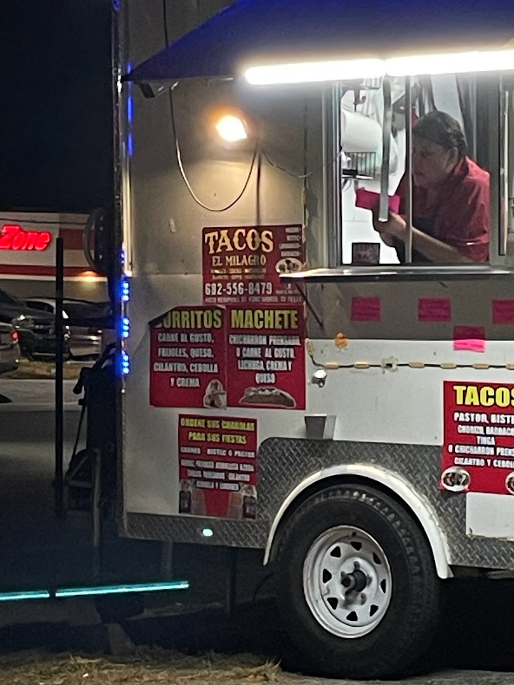 Tacos El Milagro | 4020 Hemphill St, Fort Worth, TX 76110, USA | Phone: (682) 556-8479