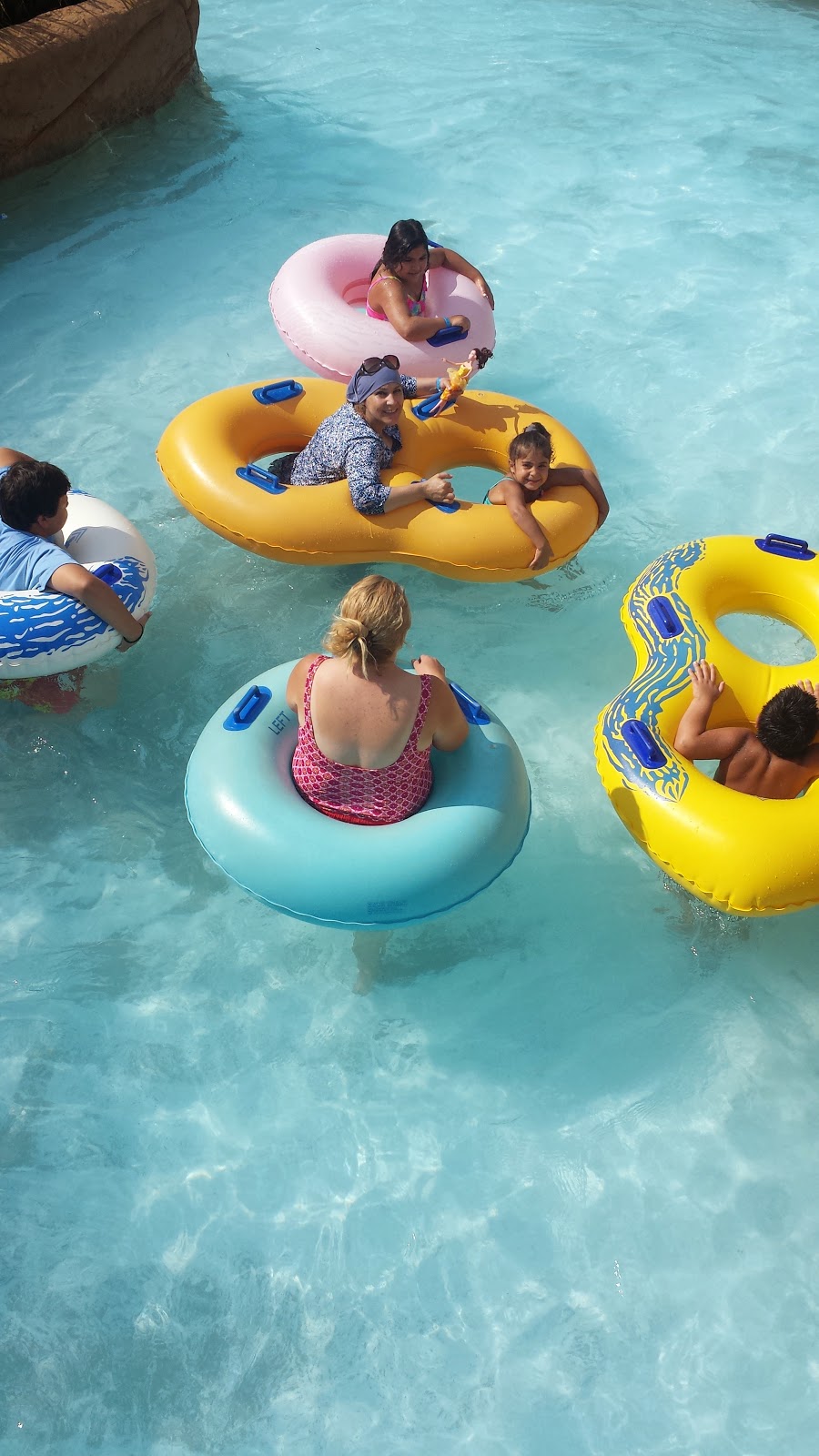 Red Oaks Waterpark | 1455 E Thirteen Mile Rd, Madison Heights, MI 48071, USA | Phone: (248) 858-0918