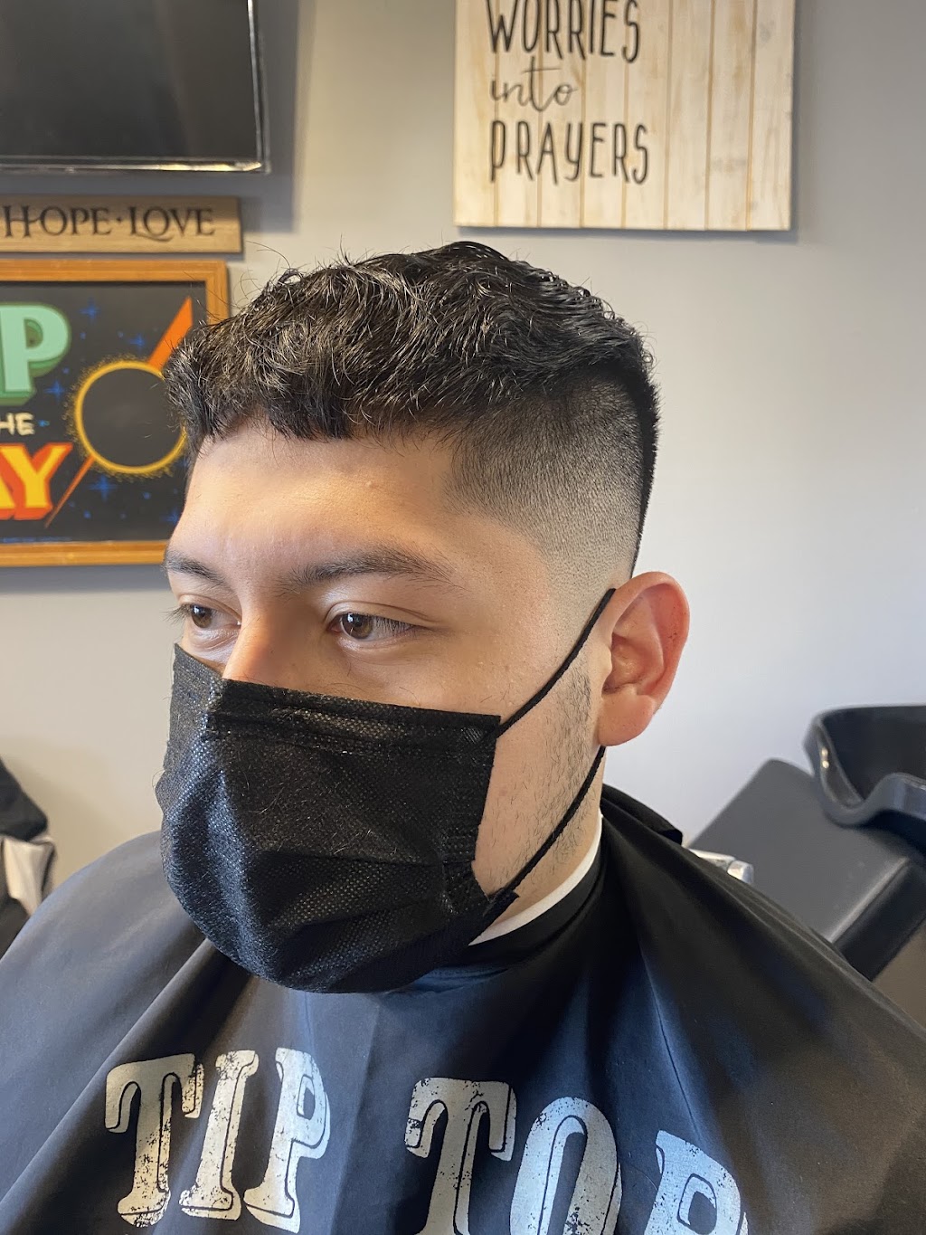 Barajas Barber Shop | 2249 W Whittier Blvd B, La Habra, CA 90631, USA | Phone: (562) 536-3300