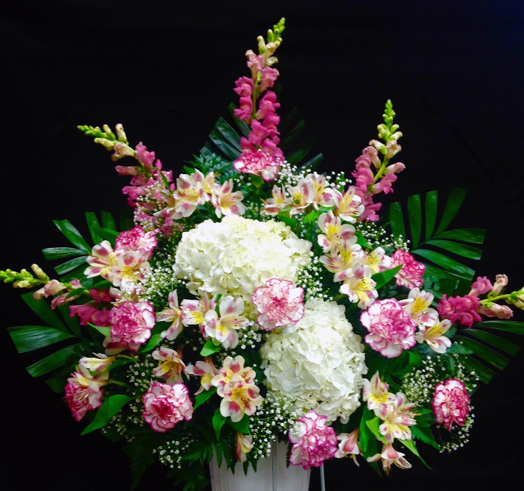 Heartfelt Florist (previously Flowers by Lucy) | 3036 Whiteford Rd, Pylesville, MD 21132, USA | Phone: (410) 569-0902