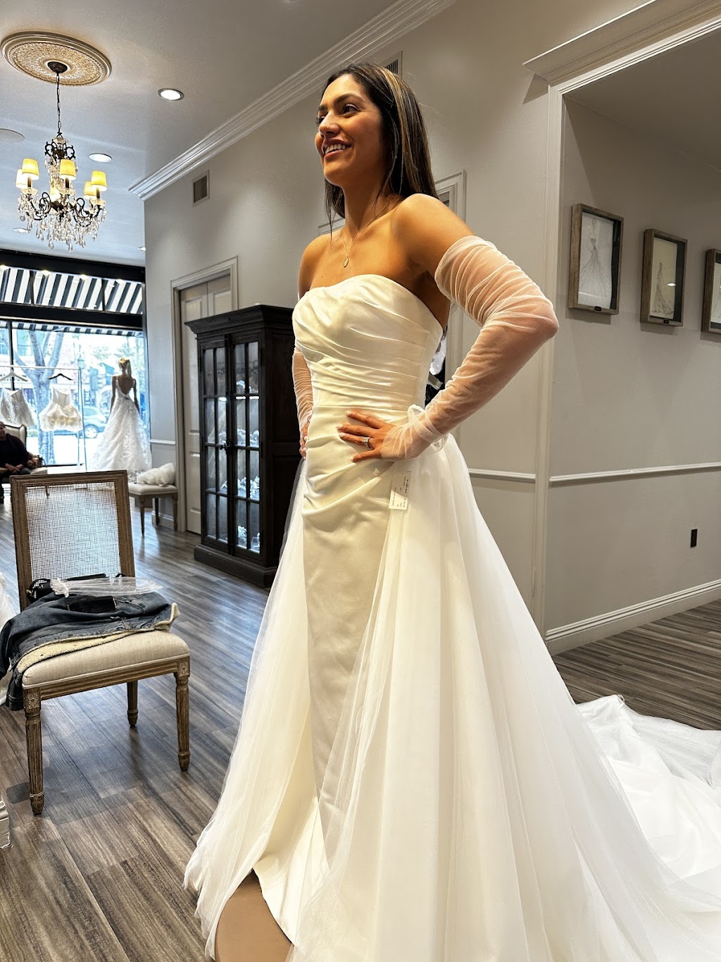 Lovella Bridal | 224 S Brand Blvd, Glendale, CA 91204, USA | Phone: (818) 246-4637