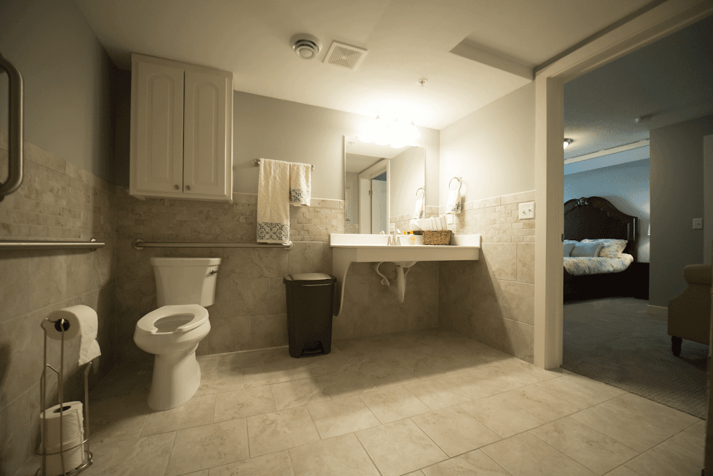 Hometown Senior Living 8687 Eagle Point Blvd, Lake Elmo, MN 55042