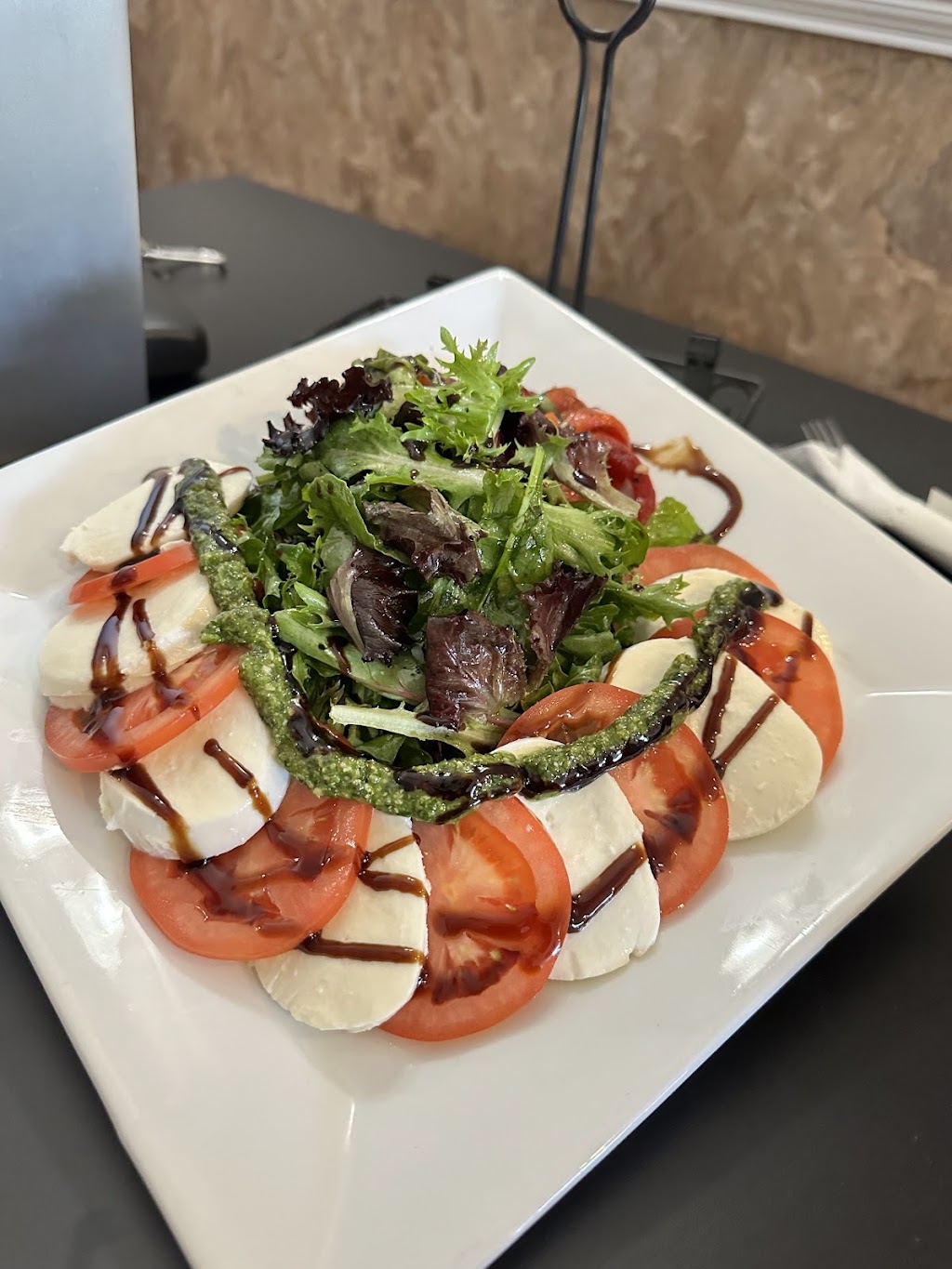 Emilio’s Pizza & Restaurant | 715 Bennetts Mills Rd #7, Jackson Township, NJ 08527, USA | Phone: (732) 928-9115