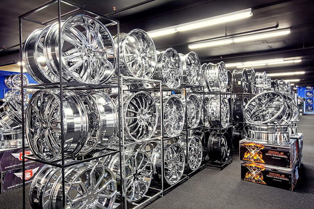 RimTyme Custom Wheels and Tires | 3171 Hillsborough Rd, Durham, NC 27705, USA | Phone: (919) 383-0802