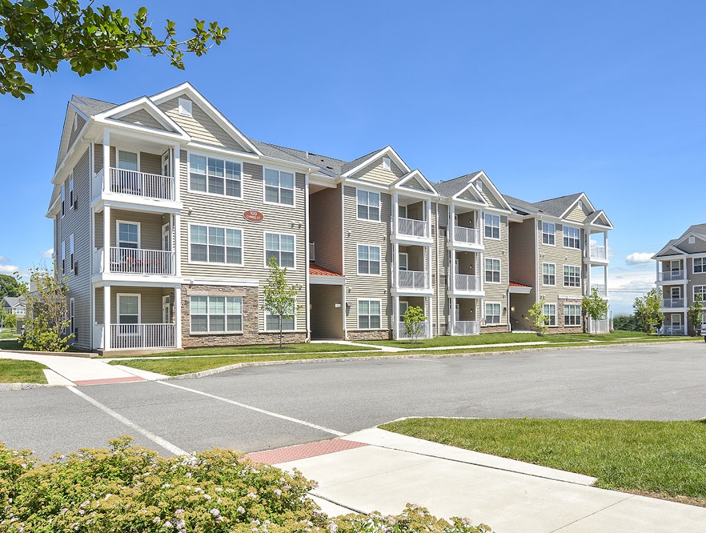 Westfield 41 Apartment Homes and Townhomes | 151 Holly Dr, Royersford, PA 19468, USA | Phone: (484) 310-7611