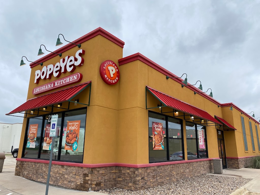 Popeyes Louisiana Kitchen | 2207 I-45, Corsicana, TX 75109, USA | Phone: (903) 493-6330