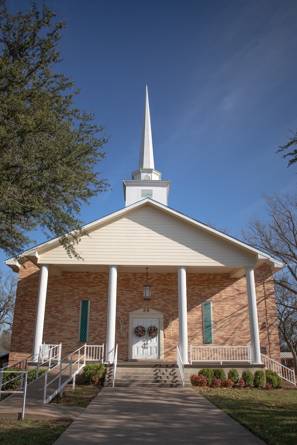 First Baptist Church Wolfe City | 103 S Preston St, Wolfe City, TX 75496, USA | Phone: (903) 496-2560