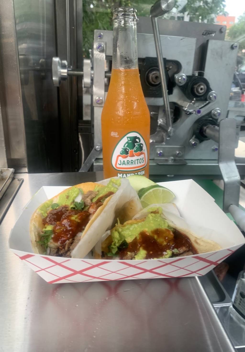 Tacos El Comal | 51 Nassau Ave, Brooklyn, NY 11222, USA | Phone: (646) 675-6235