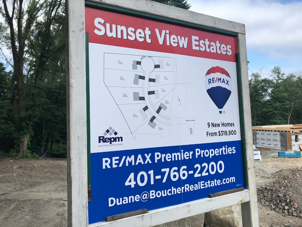 RE/MAX Premier Properties | 600 Cass Ave, Woonsocket, RI 02895, USA | Phone: (401) 766-2200