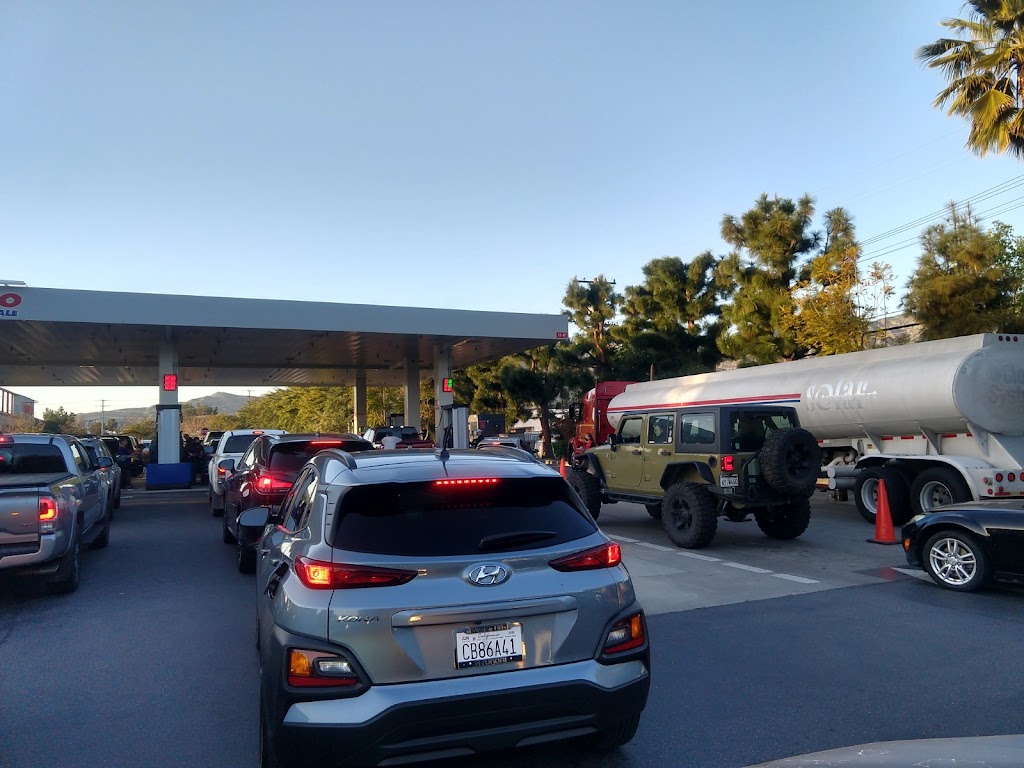 Costco Gas Station | 1051 W Burbank Blvd, Burbank, CA 91506, USA | Phone: (818) 557-3783