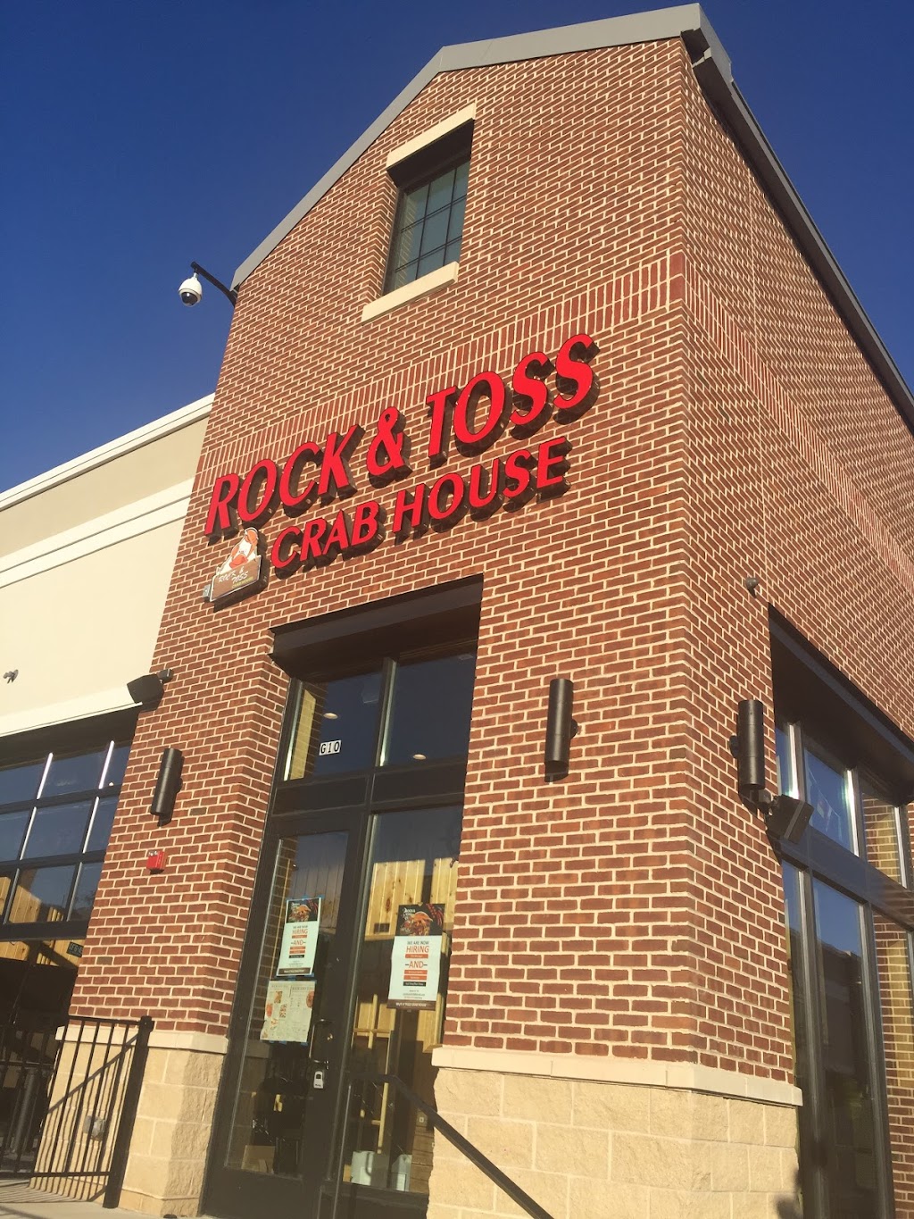 Rock & Toss Crab House | 10150 Reisterstown Rd #10, Owings Mills, MD 21117, USA | Phone: (410) 363-1360