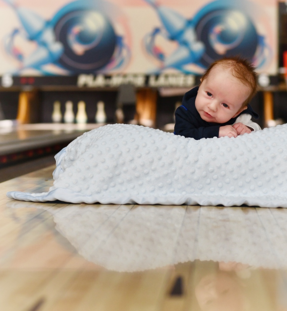 Pla-Mor Bowling Lanes | 106 Main St, St. Catharines, ON L2N 4V4, Canada | Phone: (905) 935-6711