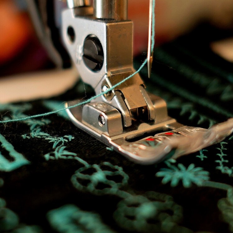 Sewing and Vacuum Authority | 10494 Westport Rd, Louisville, KY 40241, USA | Phone: (502) 412-6040