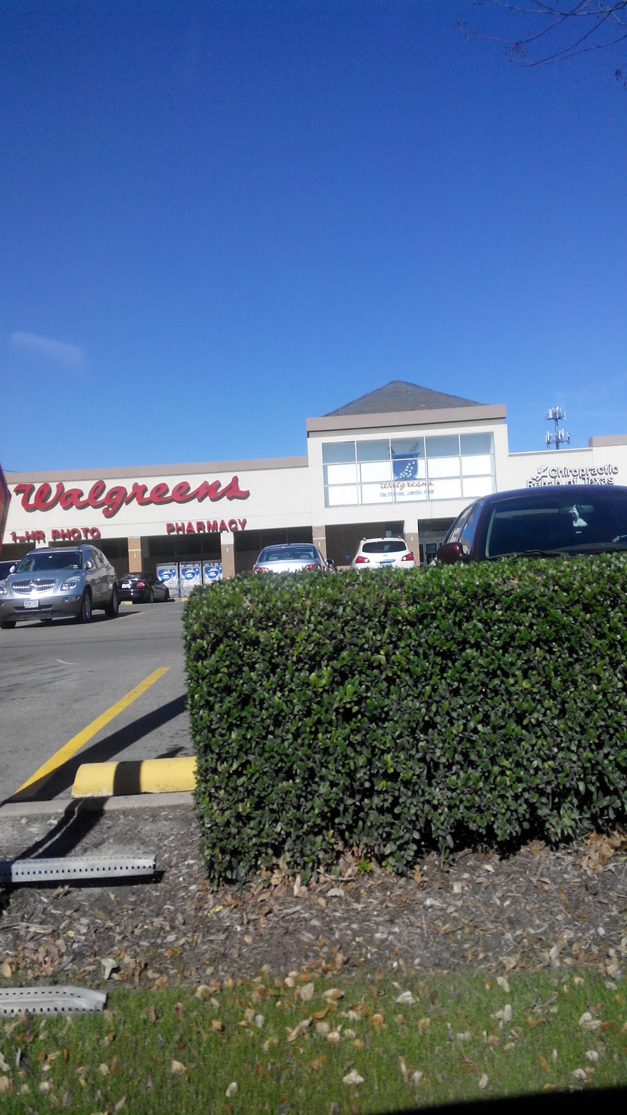 Walgreens | 6707 W Northwest Hwy, Dallas, TX 75225, USA | Phone: (214) 361-4637