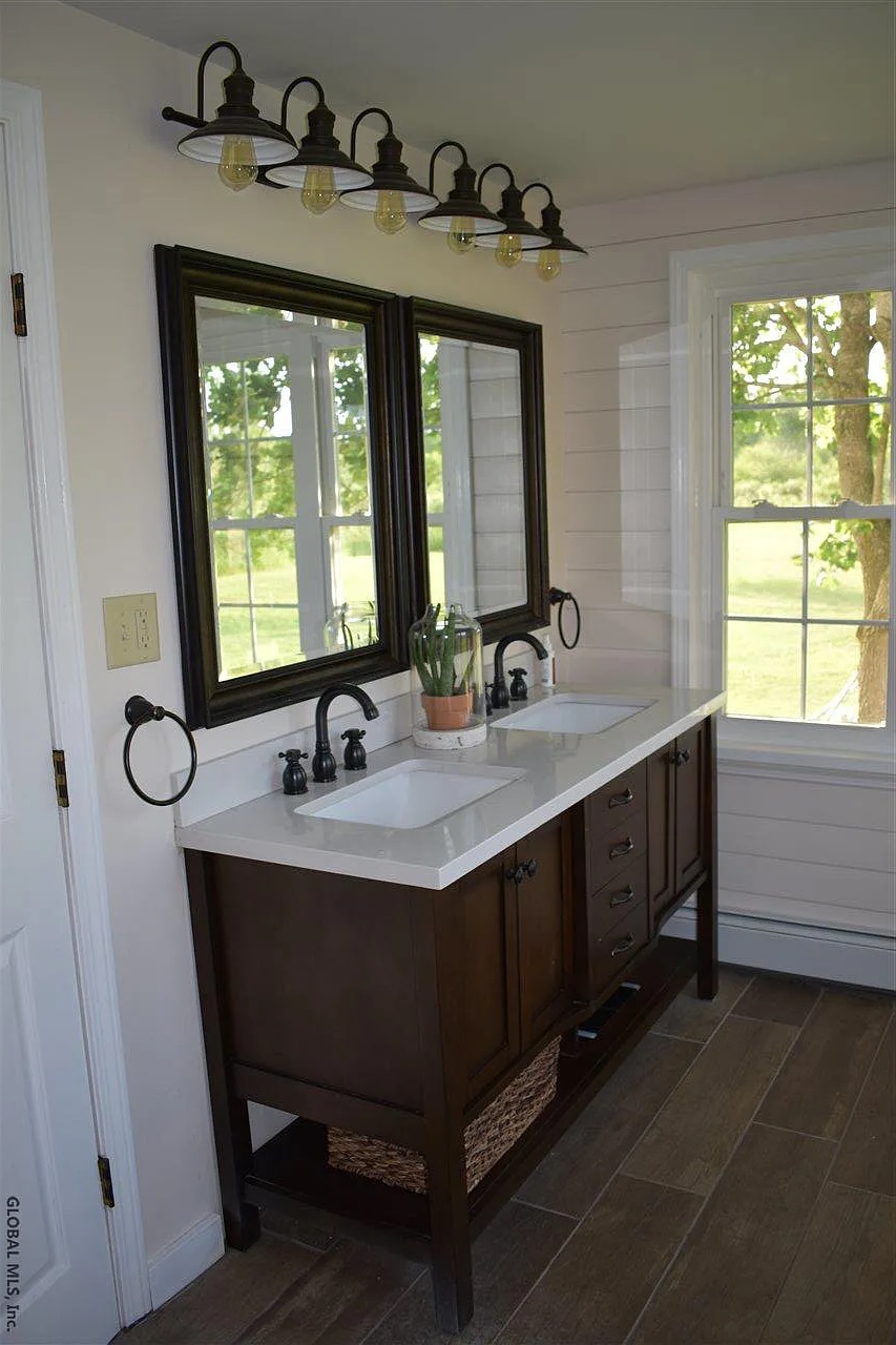 Mycek Roofing and Remodeling | 146 Market St, Amsterdam, NY 12010, USA | Phone: (518) 225-8845