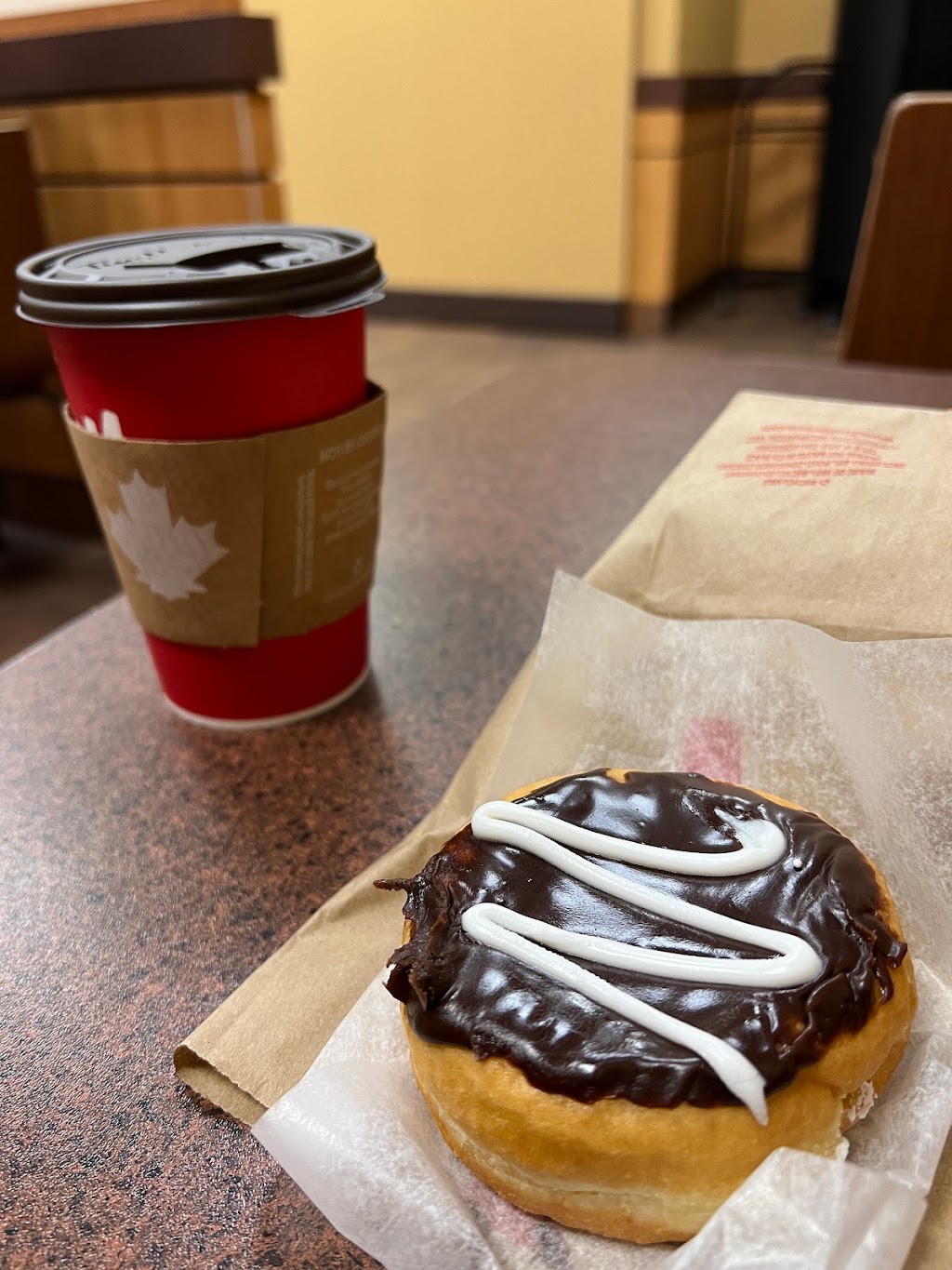 Tim Hortons | 310 4th St, Niagara Falls, NY 14303 | Phone: (716) 299-1100