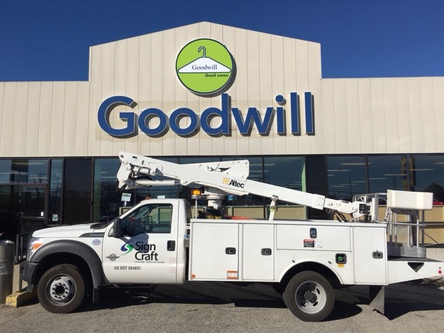 Goodwill Store | 543 S Mansfield Dr, Scottsburg, IN 47170, USA | Phone: (812) 752-5200
