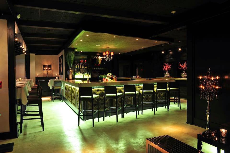 Arenesse Fine Interiors and Remodeling | 7534 Mayfield Rd, Chesterland, OH 44026, USA | Phone: (440) 799-1563