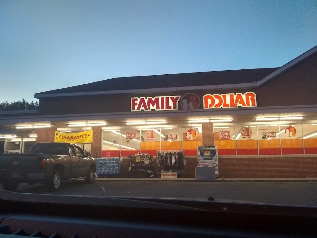 Family Dollar | 46 Church St, Gloversville, NY 12078, USA | Phone: (518) 752-7000