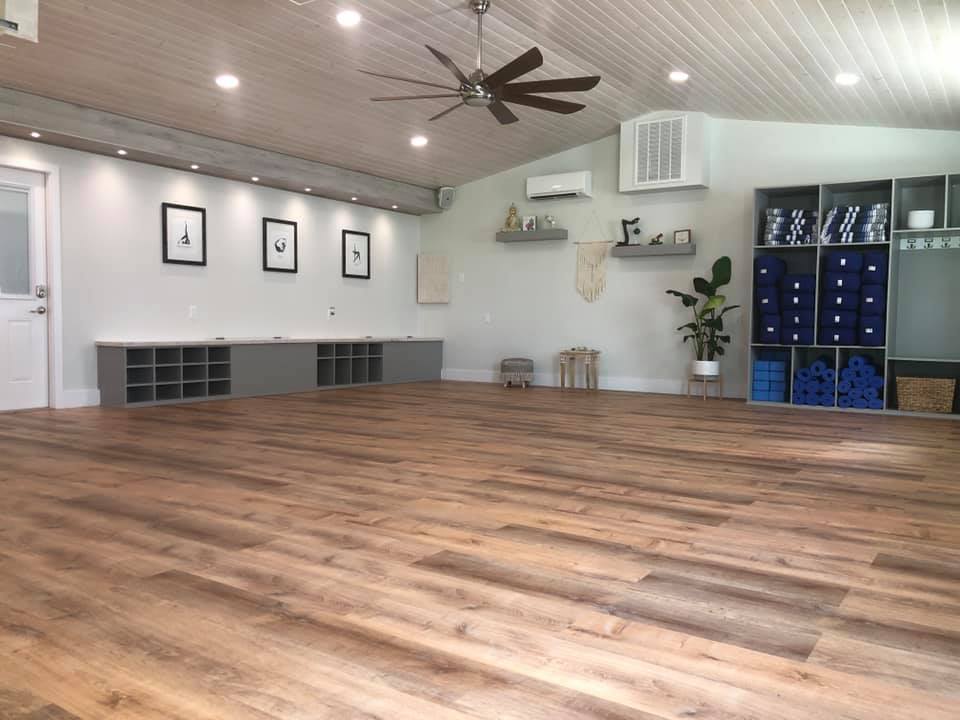 NuMind Yoga Studio | 316 Fulton Green Rd, Lakeland, FL 33809, USA | Phone: (863) 617-0784