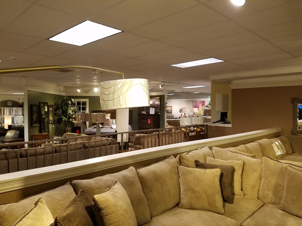 Wayside Furniture Showroom | 1367 Canton Rd, Akron, OH 44312, USA | Phone: (330) 733-6221