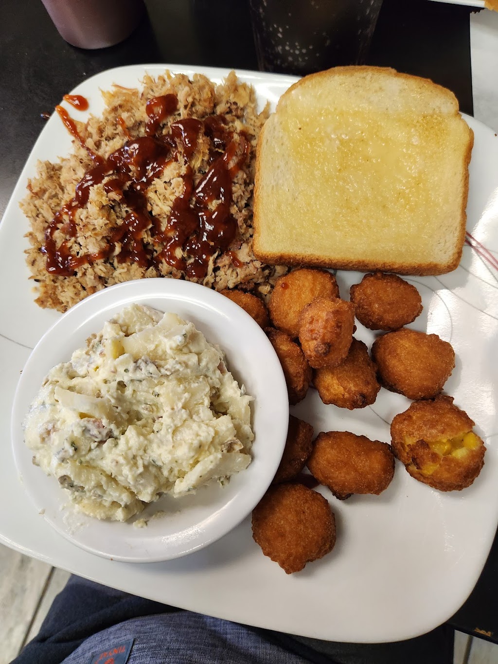 Hometown BBQ & Grill | 33684 US-280, Childersburg, AL 35044, USA | Phone: (256) 378-1223