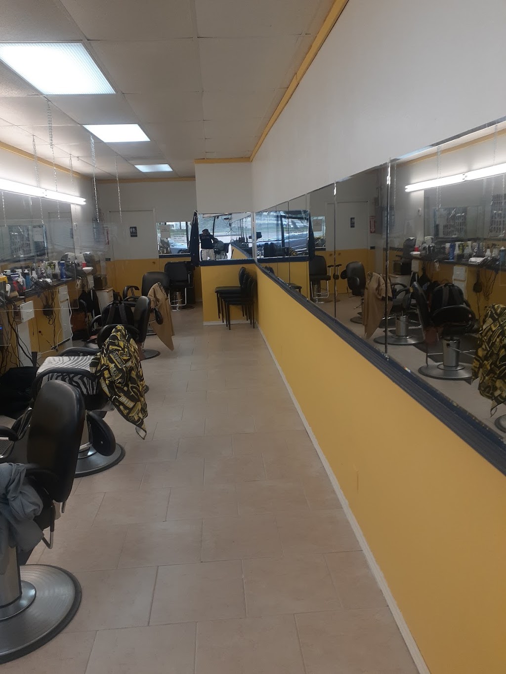 All Stars Barbershop | 2238 N Collins St, Arlington, TX 76011 | Phone: (945) 201-0566