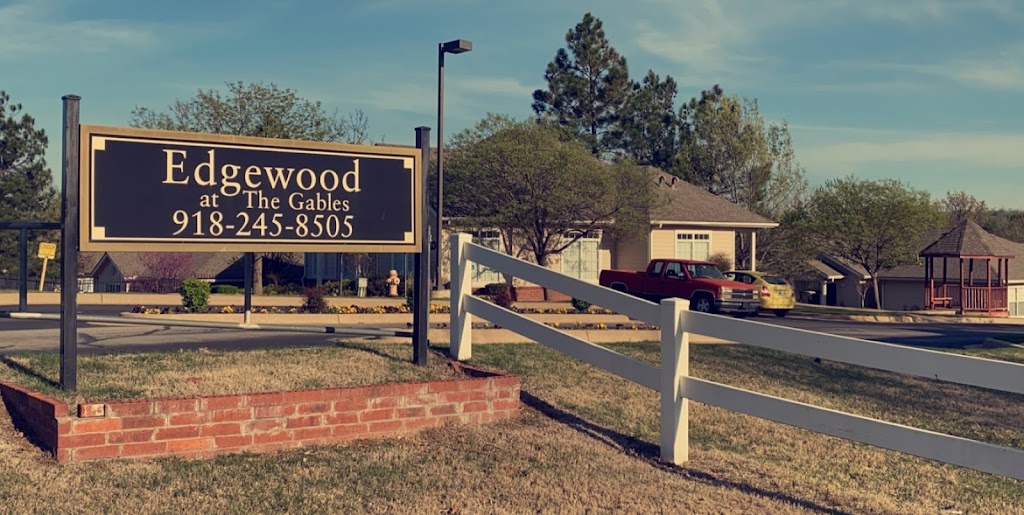 Edgewood At The Gables | 7702 West Parkway Blvd N, Tulsa, OK 74127, USA | Phone: (918) 245-8505