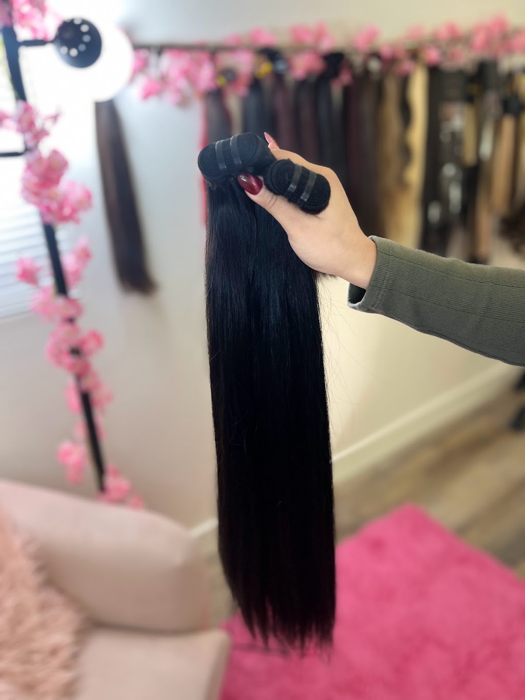 Hair extensions deluxe lady | 7158 Abigail Pl, Fontana, CA 92336, USA | Phone: (909) 634-6868