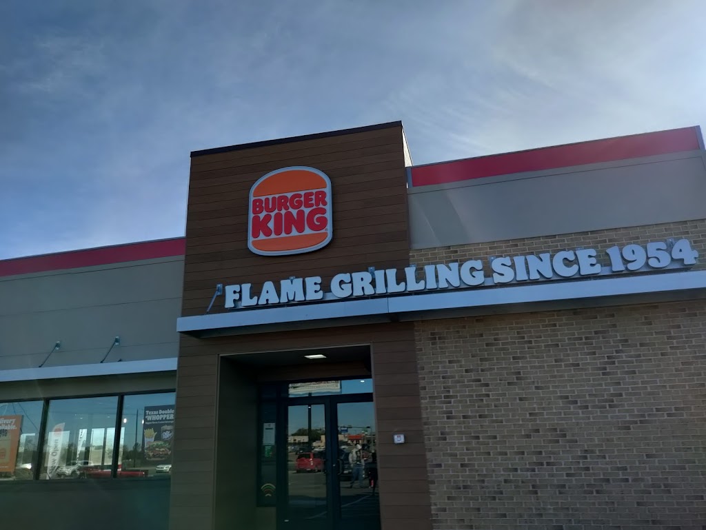 Burger King | 1801 TX-121, Bonham, TX 75418, USA | Phone: (903) 640-0024