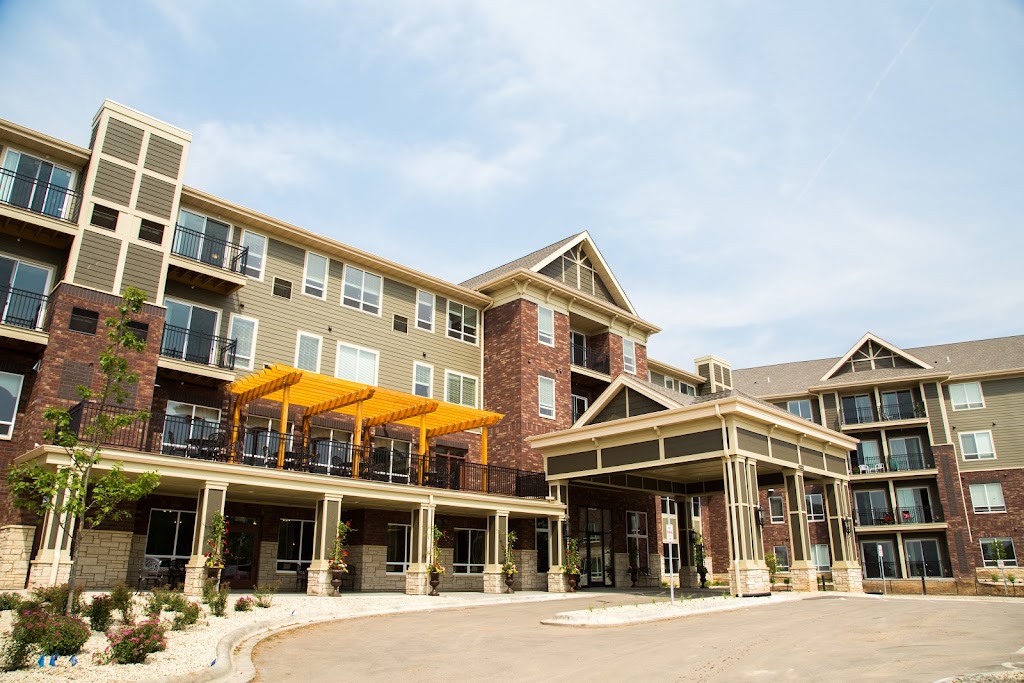 Eagan Pointe Senior Living | 4232 Blackhawk Rd, Eagan, MN 55122, USA | Phone: (651) 846-9040